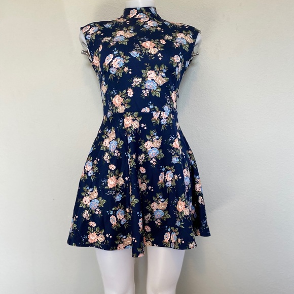 Forever 21 Dresses & Skirts - 💝Forever 21 dress